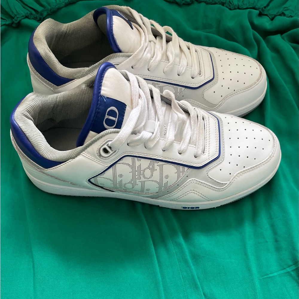 Used DiorB27 White And Purple Smooth Calfskin With White Dior Leather Sneakers. - Picture 3 of 10